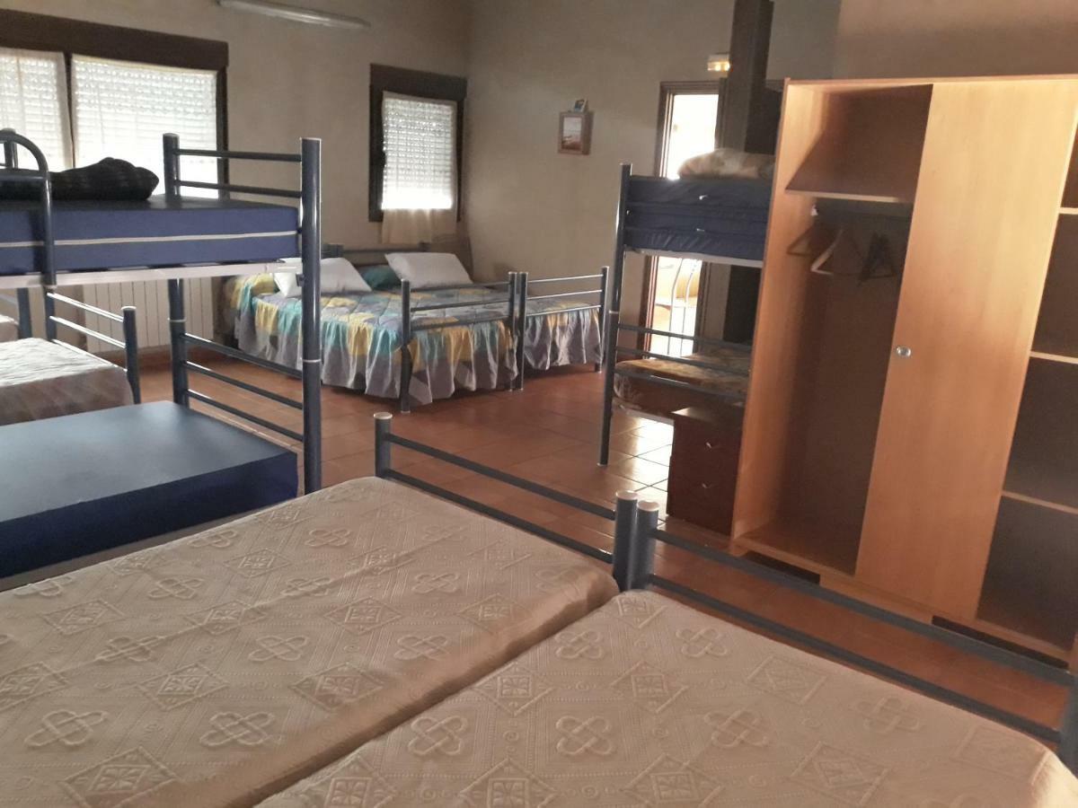 Albergue Turistico Las Eras Barcial del Barco المظهر الخارجي الصورة